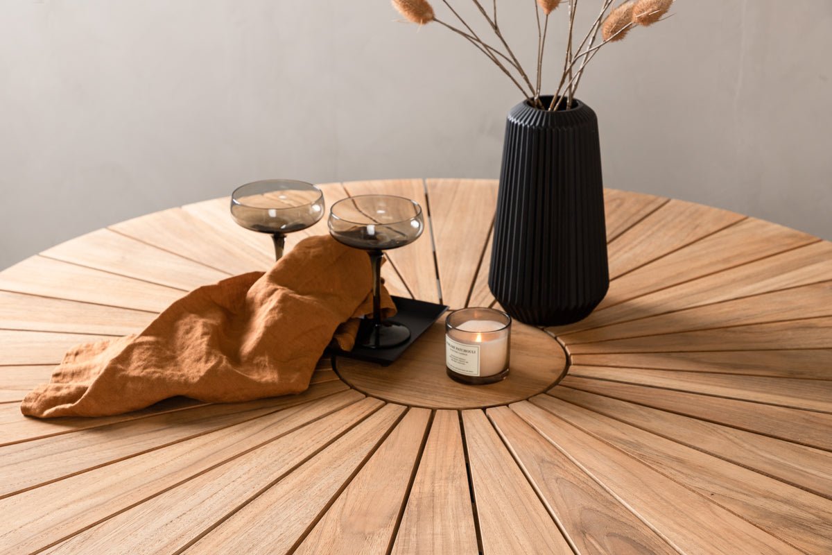 Garten Esstisch Terra – Ø 120 cm aus Aluminium und Teakholz