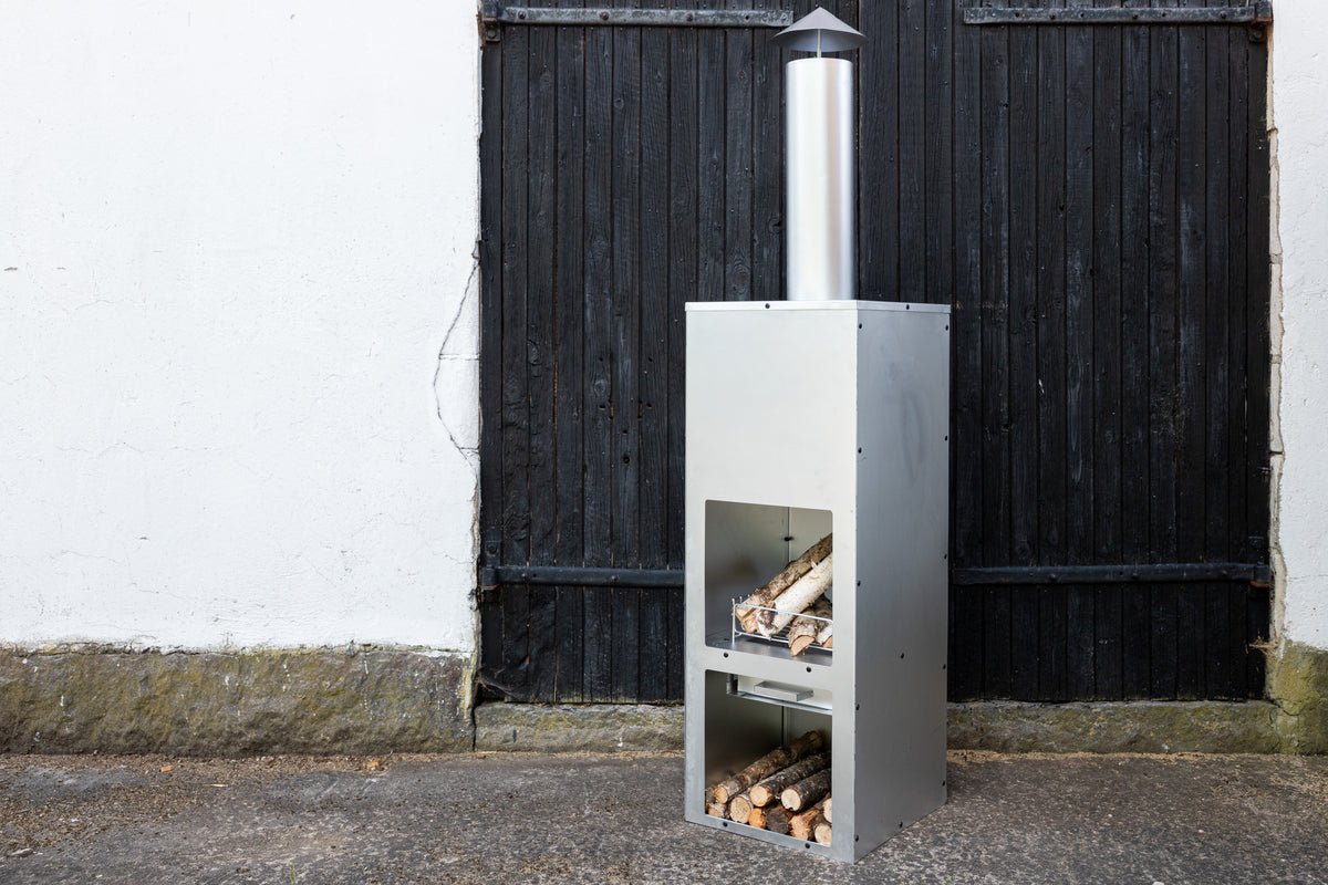 Garten Kamin Arne aus Stahl mit Schornstein in Silber