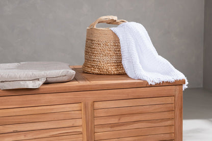 Garten Kissenbox Sorine 46x130x70 aus Teakholz Naturoptik Robust