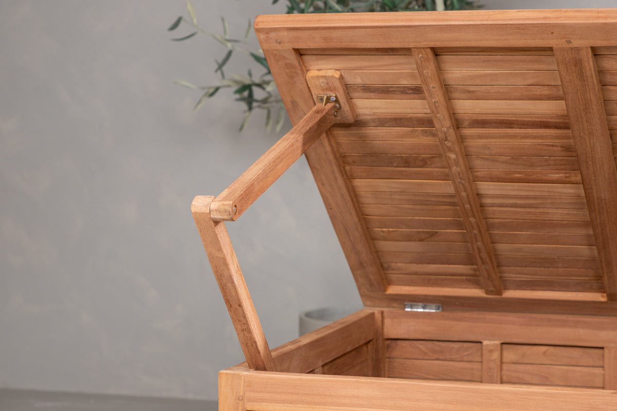 Garten Kissenbox Sorine 46x130x70 aus Teakholz Naturoptik Robust