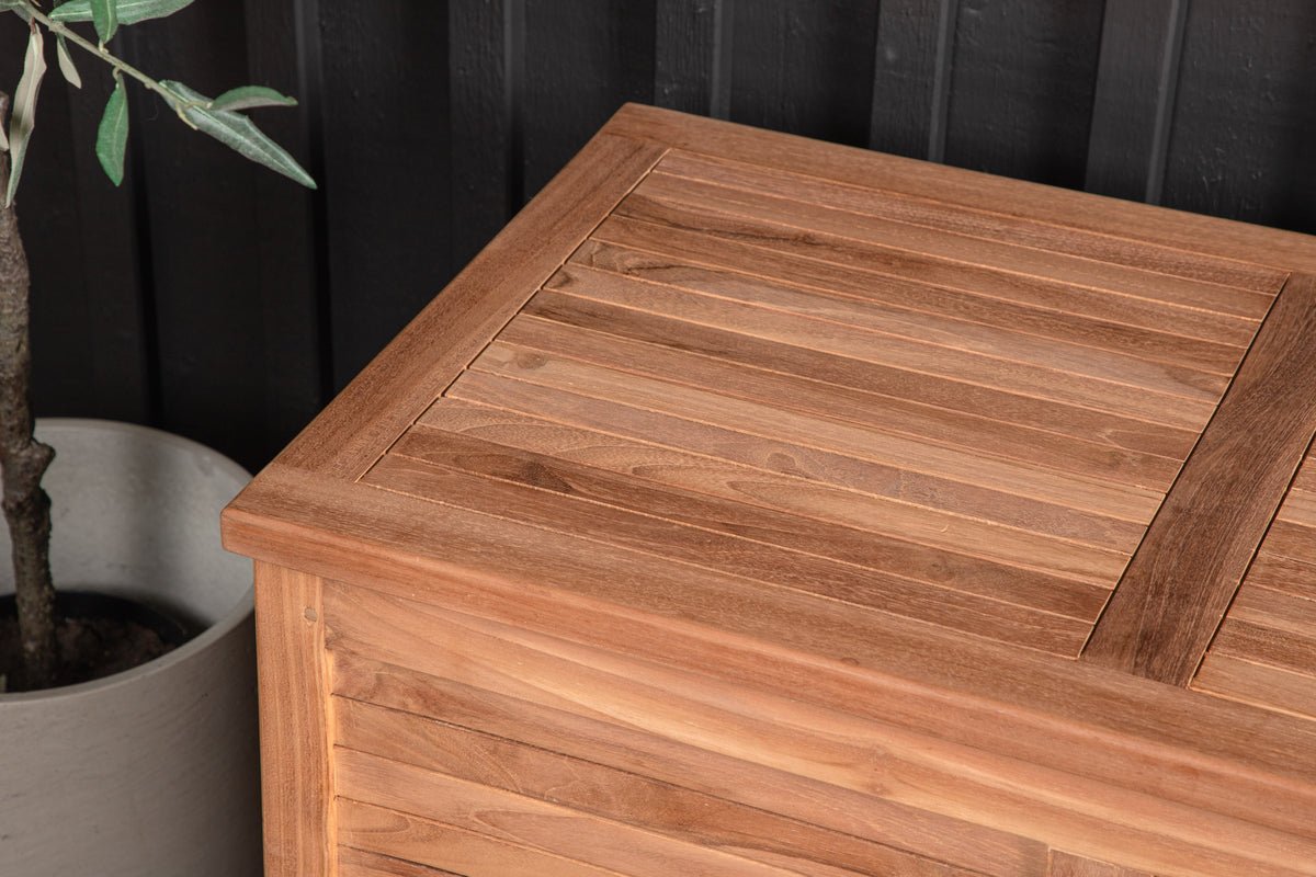 Luxusbetten24 Sorine Garten Kissenbox aus Teakholz 60x130x50 Cm