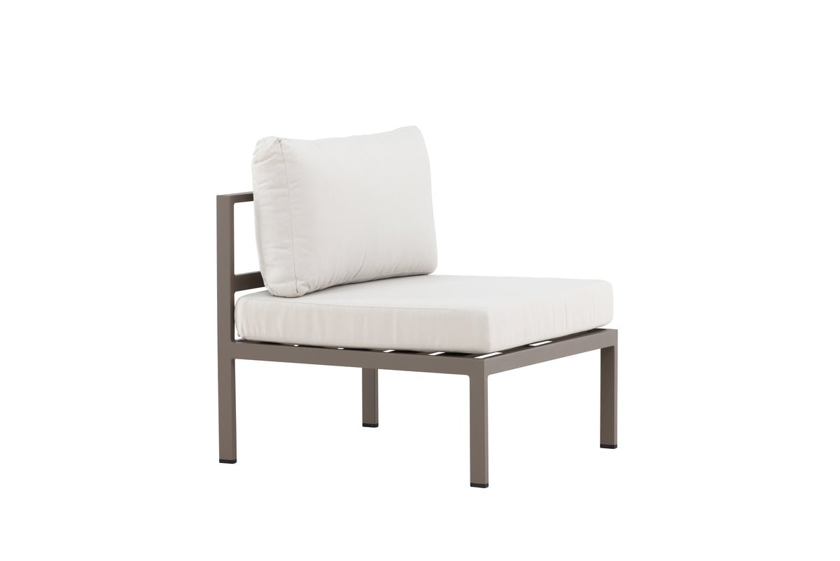 Luxusbetten24 Selva Loungesessel mit Aluminiumgestell und Zwei Kissen, Braun
