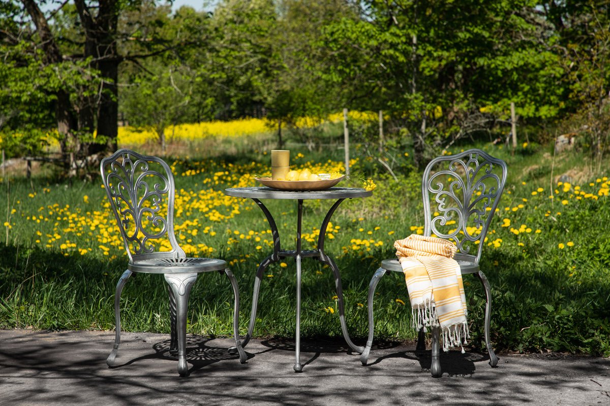 Elyra Loungeset 3‑teilig Gartenmöbel Weiß Stühle Tisch Set