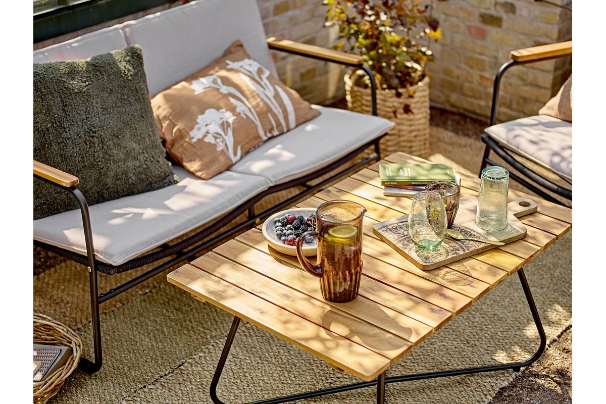 Luxusbetten24 Garten-Sofa Avi – Schwarzes Akazienholz Geflochtene Optik Outdoor