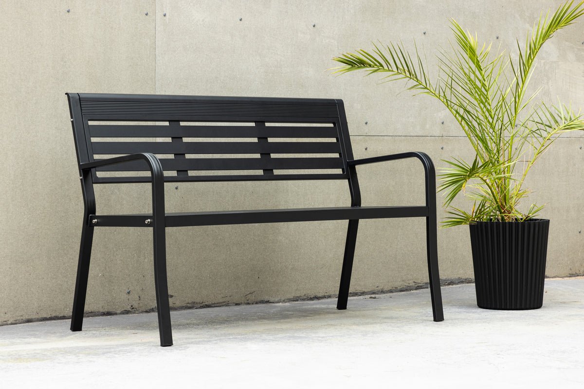 Luxusbetten24 Gartenbank Mineral Schwarze Aluminiumbank Mit Zeitlosem Design