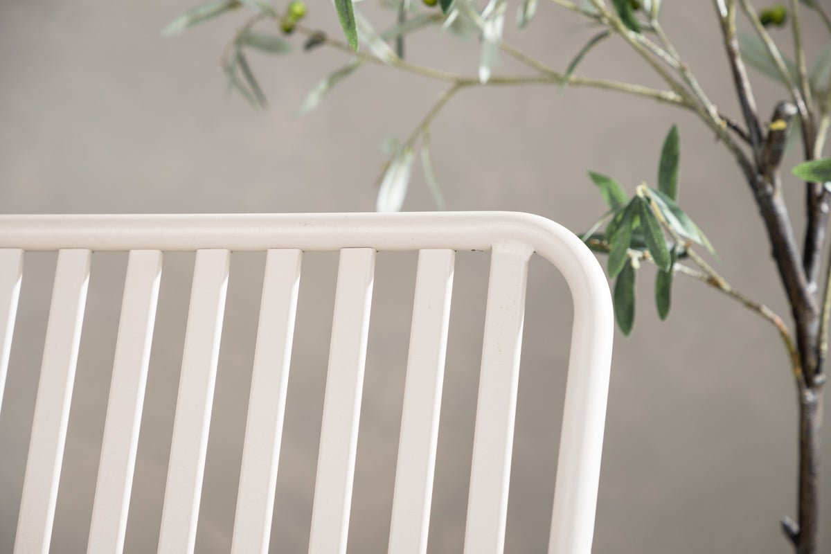 Luxusbetten24 Rover Gartenbank Aluminiumoptik Beige