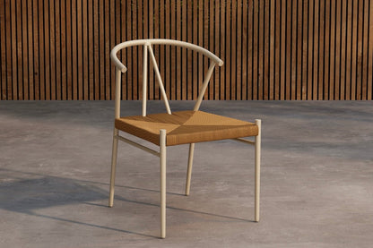 Luxusbetten24 Cortina Gartenstuhl – Stahlgestell mit Rattan‑Sitzfläche, Für Außenbereich