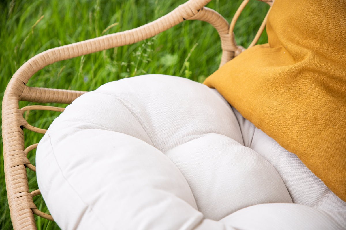 Luxusbetten24 Kaelis Hängesessel Aus Rattan Beige Garten Entspannen