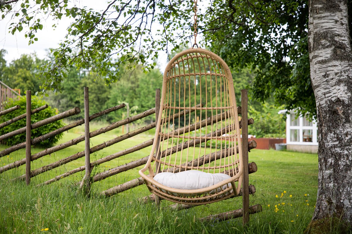 Luxusbetten24 Kaelis Hängesessel Aus Rattan Beige Garten Entspannen