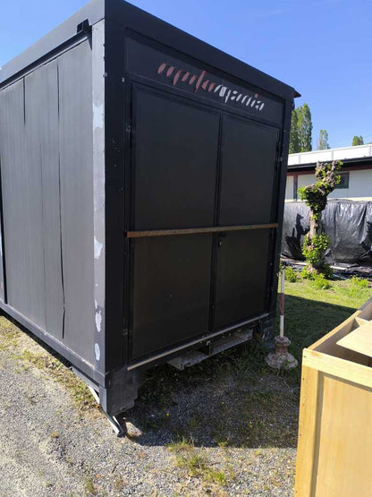 Mobiler Werkstatt-Box Monoblock 8 m mit Tür, Licht und Solartüren