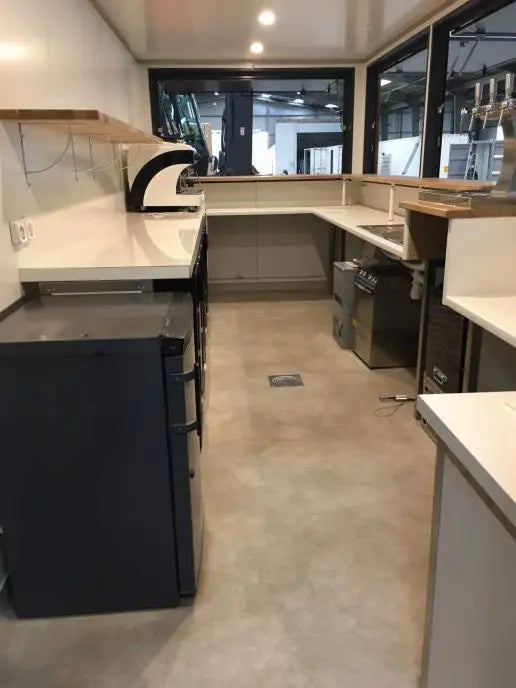 Conteneur Restaurant 20 Fuß – Mobilrestaurant, Corten‑Stahl, 14 m² Innenfläche