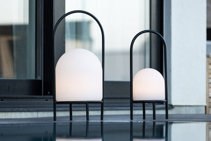 Outdoor‑Tischlampe „Cassy“ – wetterfest aus Stahl & Kunststoff in zwei Größen