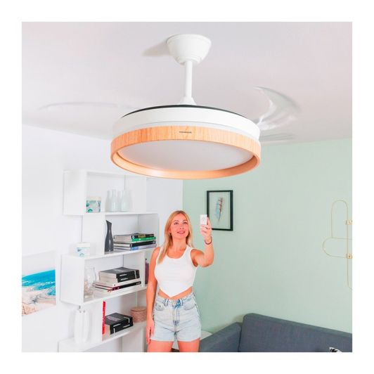 Innovagoods Ventilador de Techo DC Silencioso 6 Velocidades LED Madera