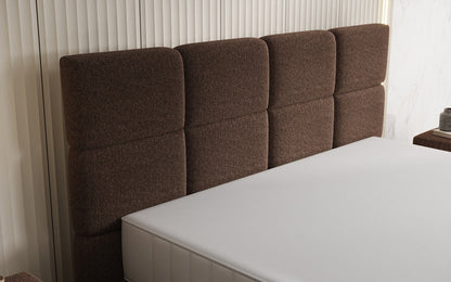 Luxusbetten24 Nessa Boxspringbett mit Hohen Füßen in Teddy Bouclé