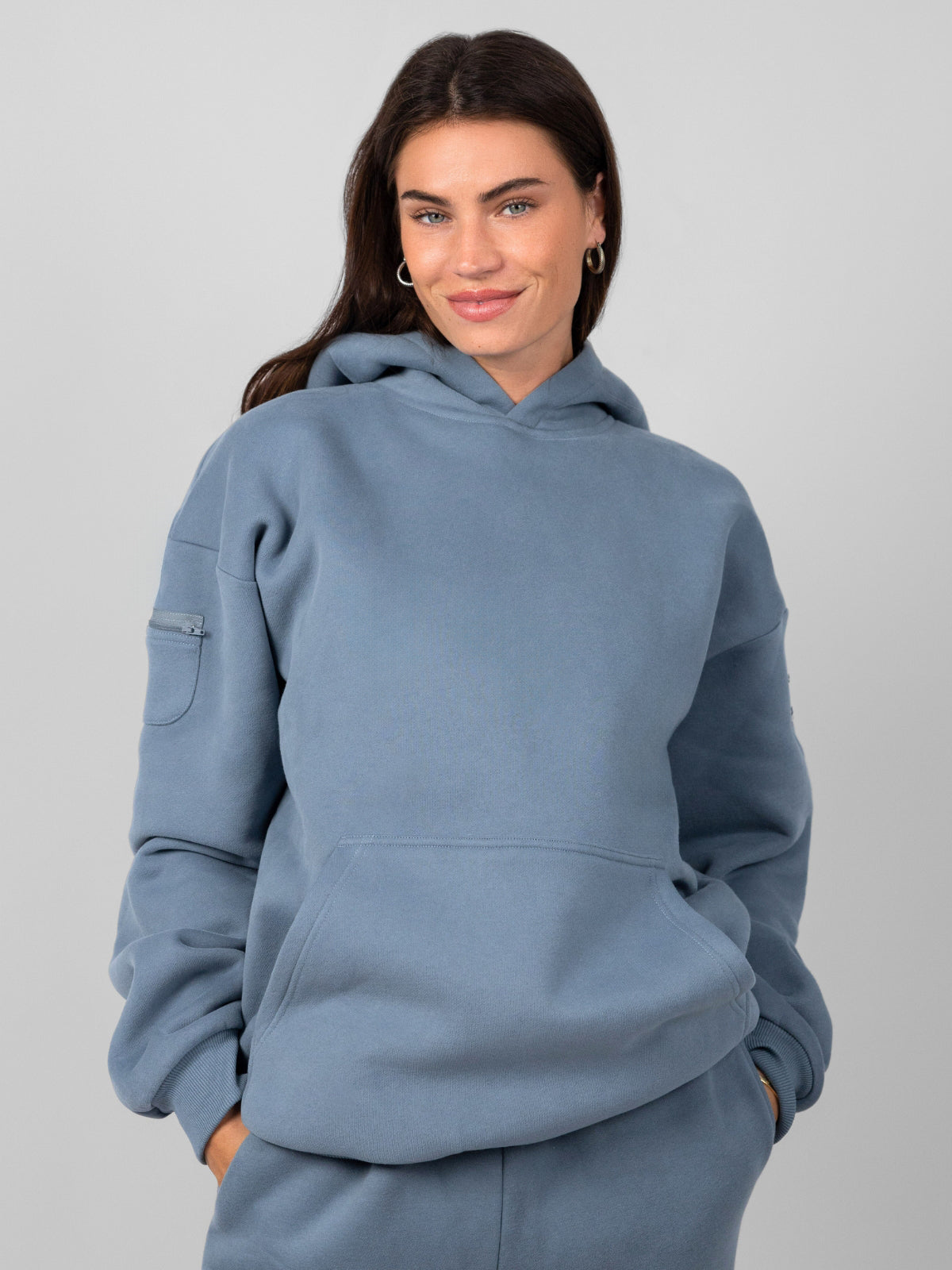 Comfrt Travel Essentials Kapuzenpullover – Superweiche Baumwollmischung, Mehrere Farben