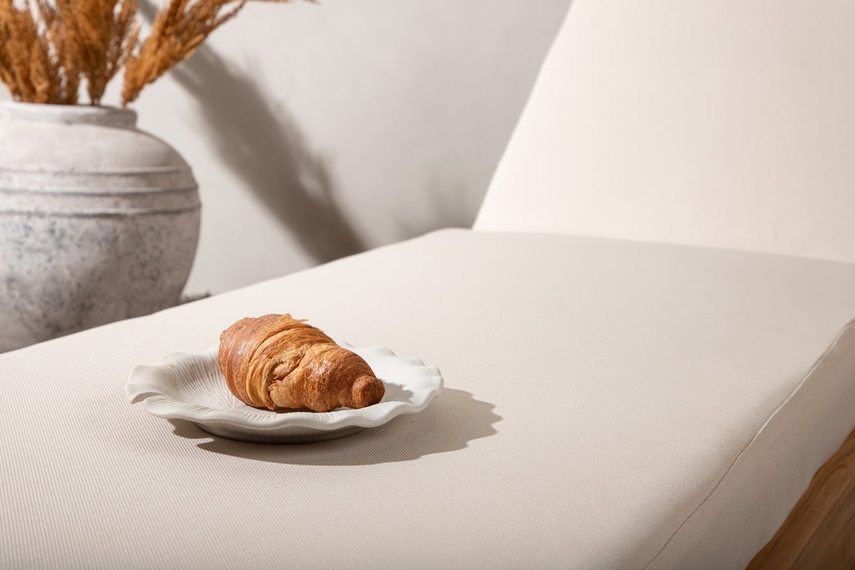 Luxusbetten24 Nara Sonnenliege Teakholz Naturoptik