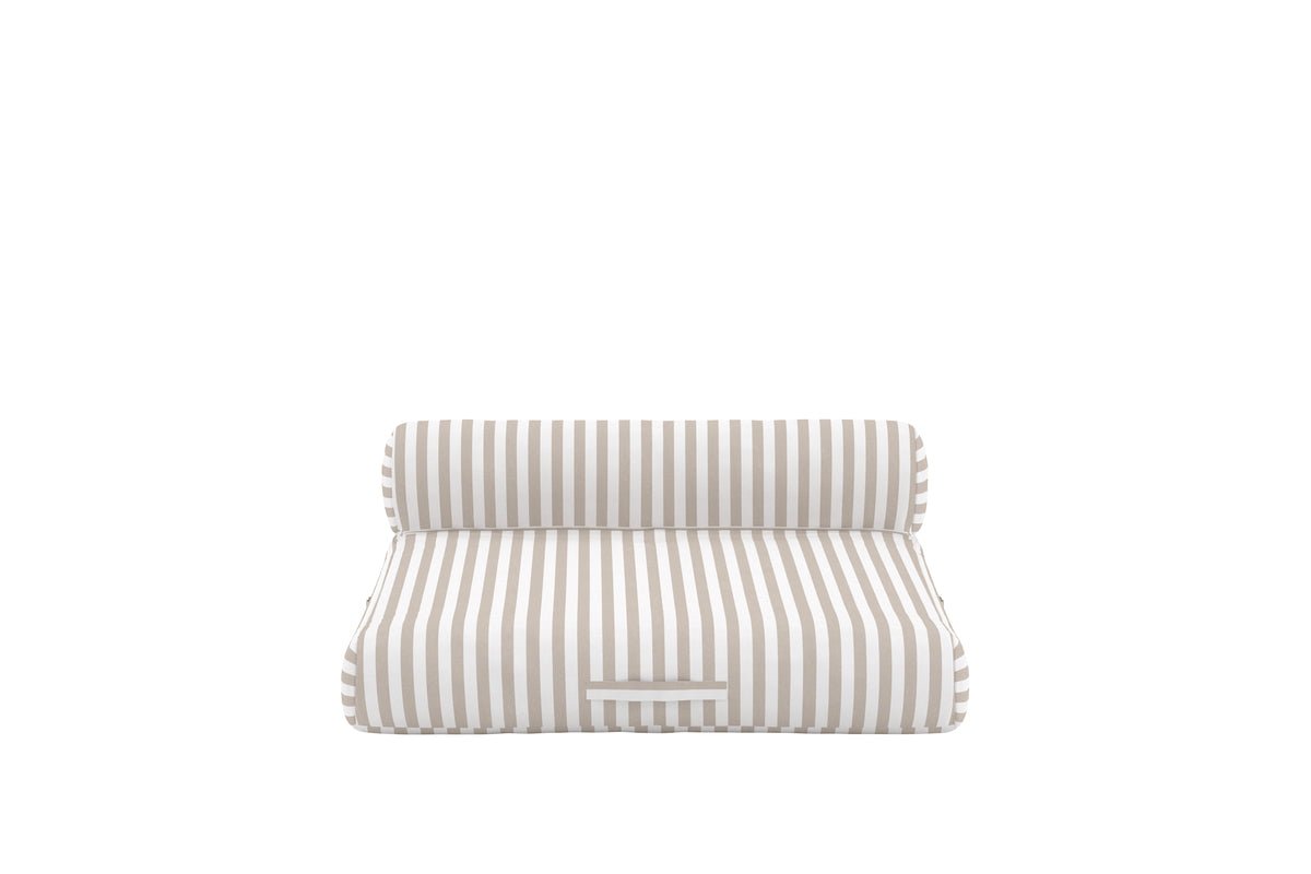 Luxusbetten24 Taro Sonnenliege, geschwungene Form mit integriertem Kissen, Beige/Weiß, 2‑Personen