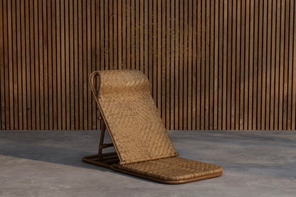 Luxusbetten24 Tirona Sonnenliege aus Braunem Rattan Garten
