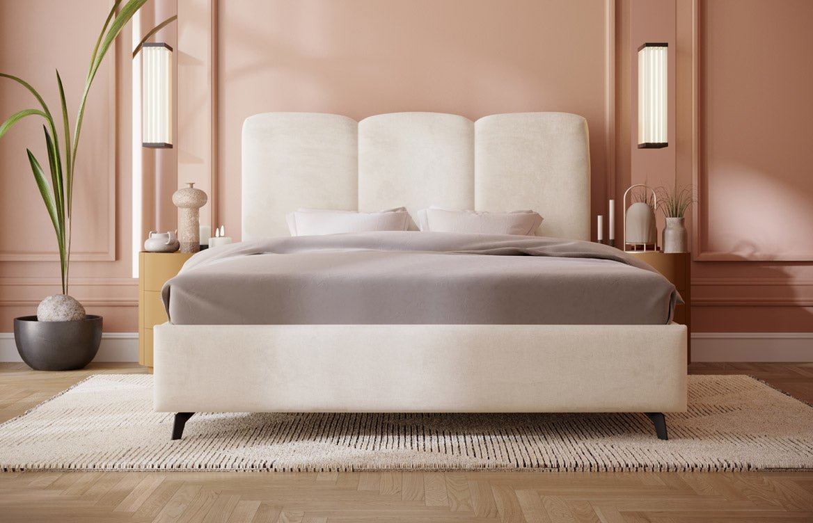 Luxusbetten24 Designer Polsterbett Mirella Samt Ohne Stauraum Modern