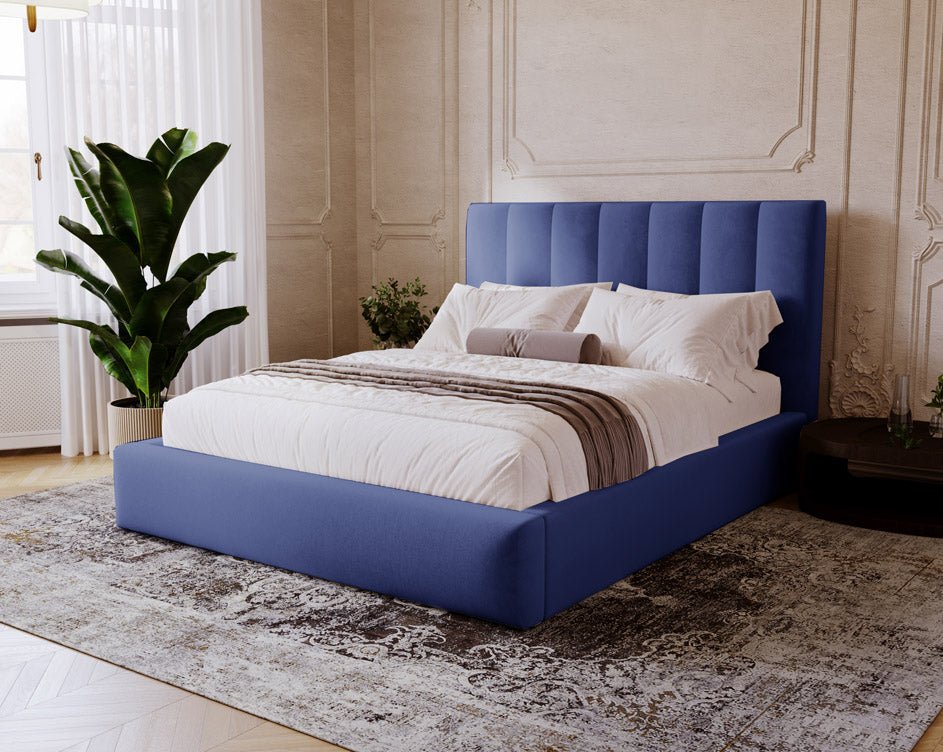 Luxusbetten24 Lunera Designer Polsterbett, Samt mit Stauraum, 200×200 cm, Hellgrau