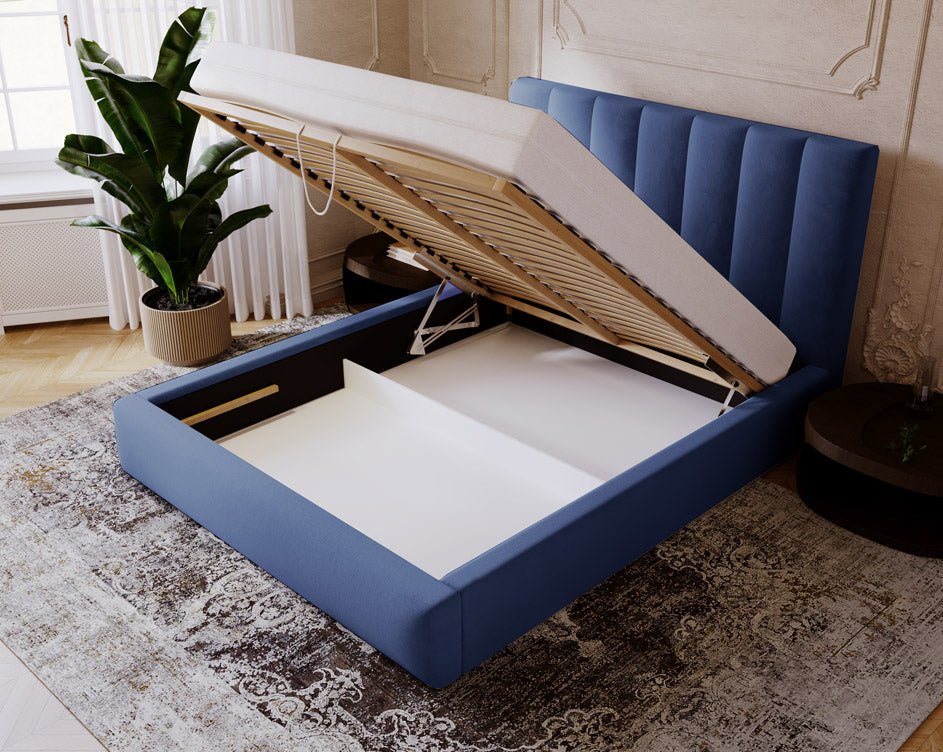 Luxusbetten24 Lunera Designer Polsterbett, Samt mit Stauraum, 200×200 cm, Hellgrau