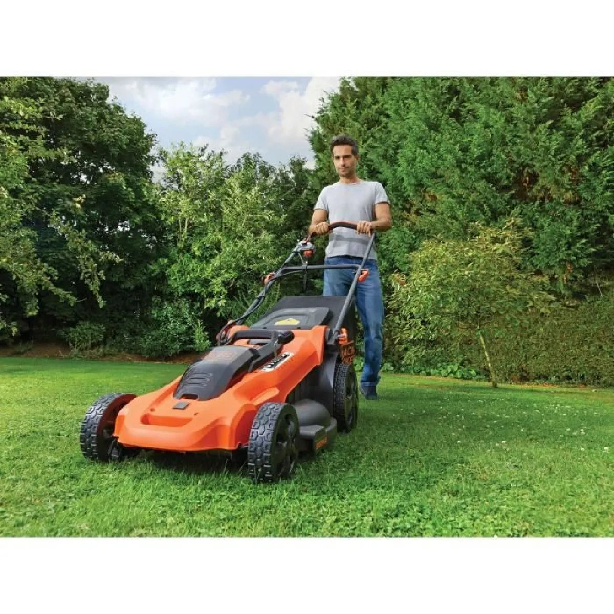 BLACK & DECKER Tondeadora 48 cm 36 V 2×2 Ah