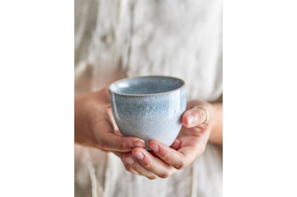 Luxusbetten24 Avelin Tasse Aus Steingut Ohne Henkel, Mehrfarbig