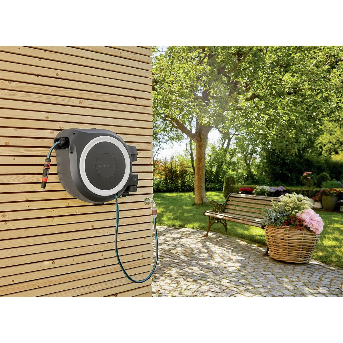 Gardena RollUp XL Desenrollador Automático Mural 35m para Jardín