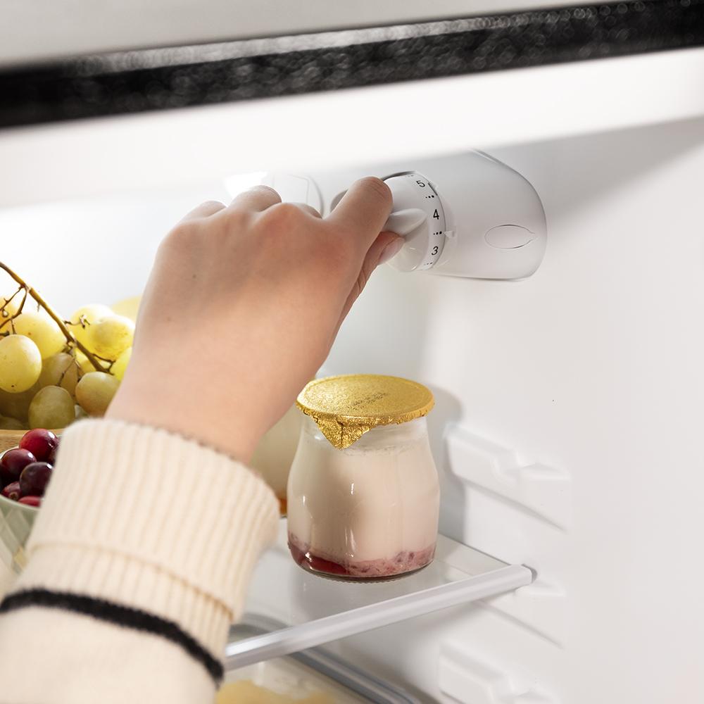 Cecotec CoolMarket Combi 117 DF Frigorífico Negro E