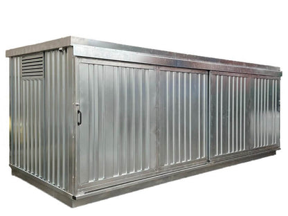 Box in lamiera prefabbricato con vasca di raccolta 600 x 230 – h 240