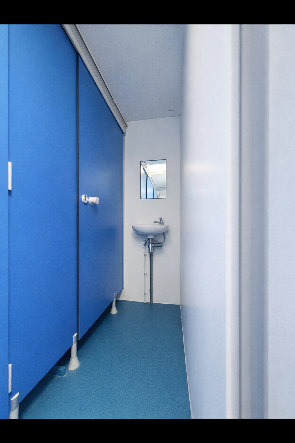 Contenitore Docce 4 Celle Modulare Portatile per Eventi
