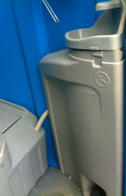 DIXI B Cabina Toilette Autonoma 250L con Lavabo