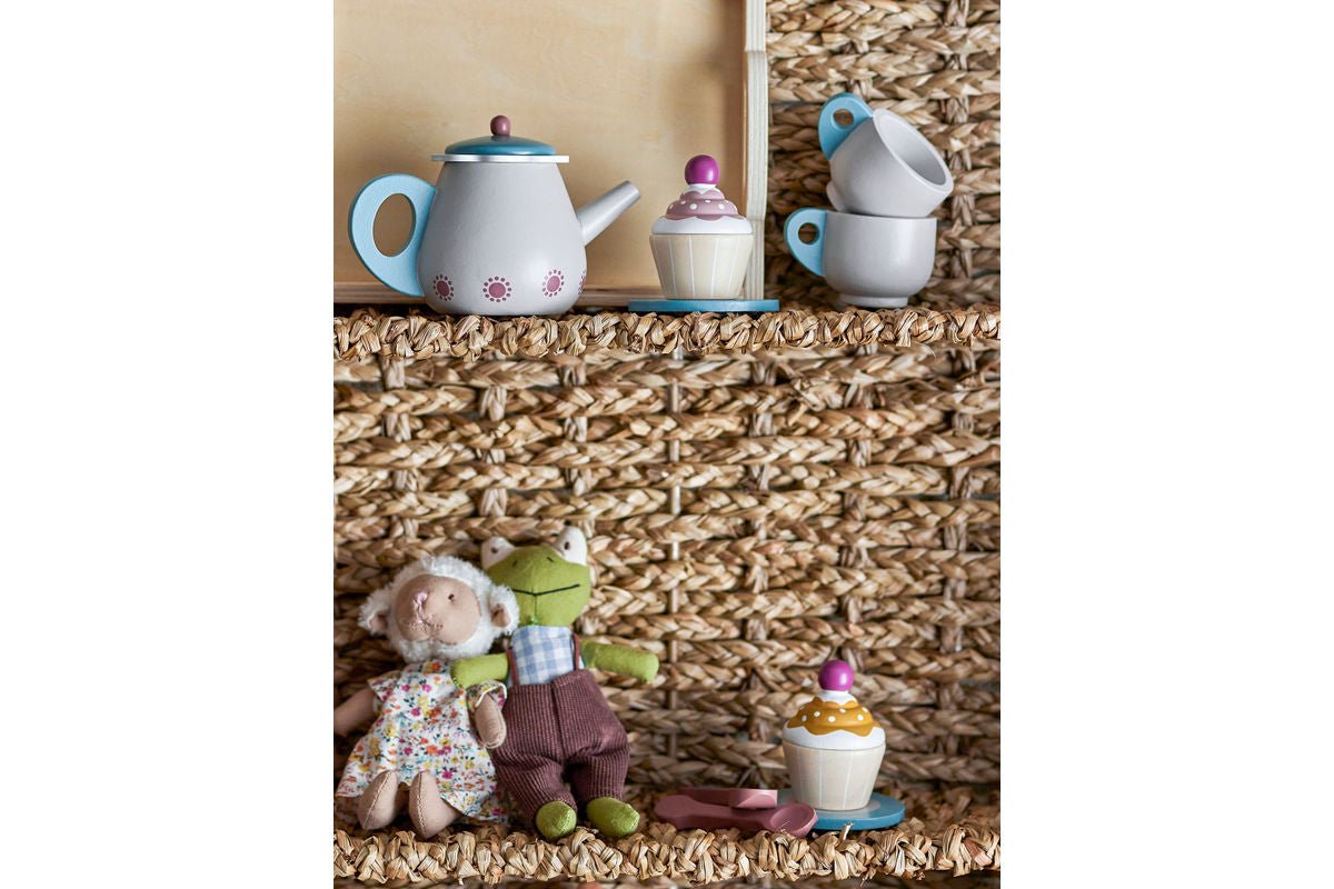 Luxusbetten24 Ariel Spielset Buntes Teeservice mit Tablett und Cupcakes