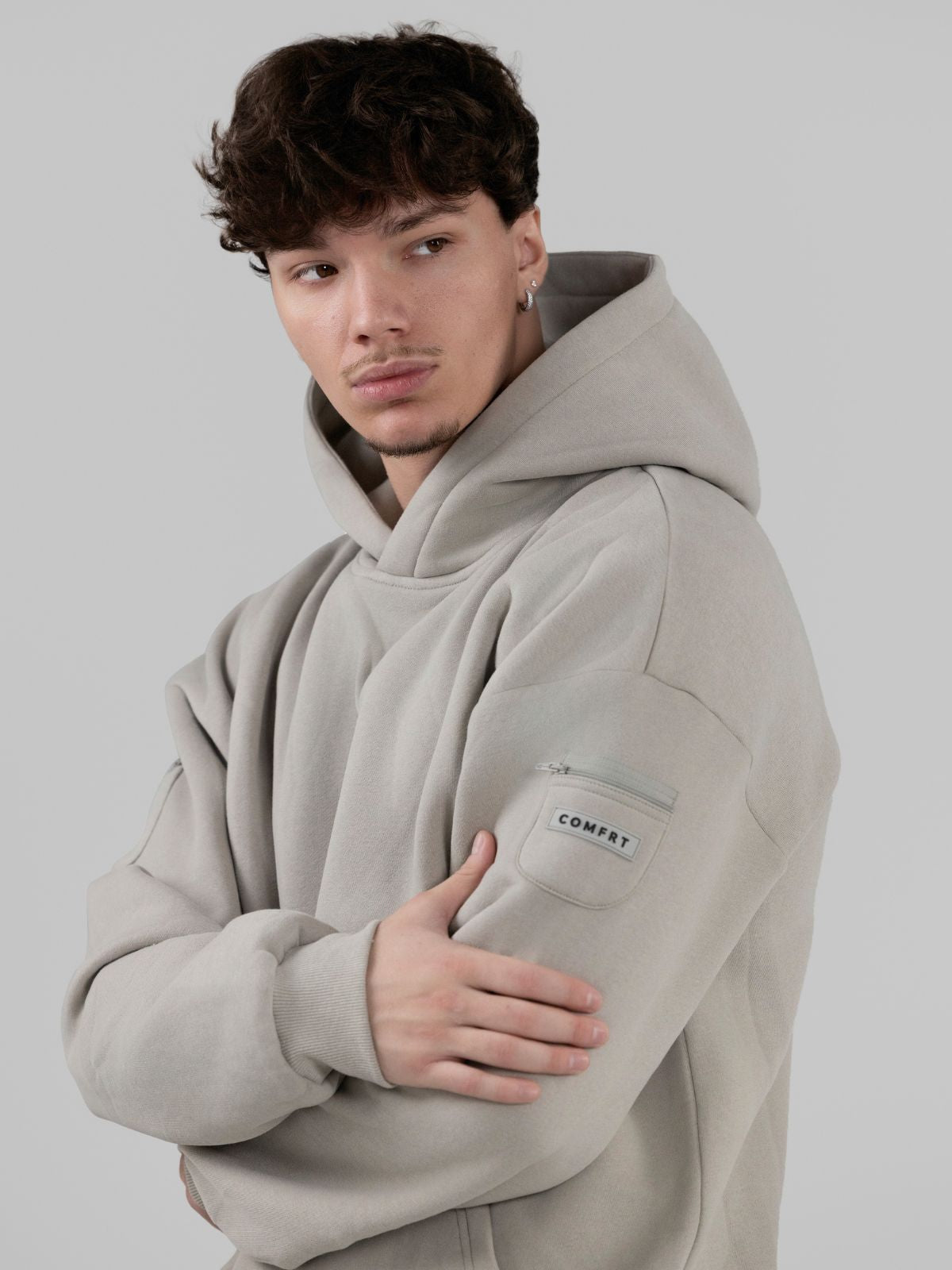 Comfrt Travel Essentials Kapuzenpullover – Superweiche Baumwollmischung, Mehrere Farben