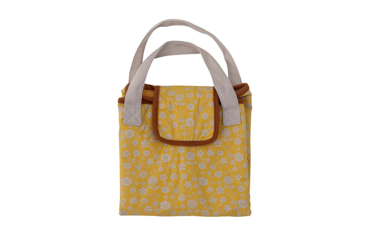 Luxusbetten24 Alin Spielset Wickelzubehör und Kuschelpuppe im Blumenoutfit Braun
