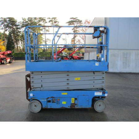 Genie GS-3246 Plataforma Elevadora de Tijera Azul