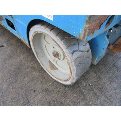 Genie GS-3246 Plataforma Elevadora de Tijera Azul