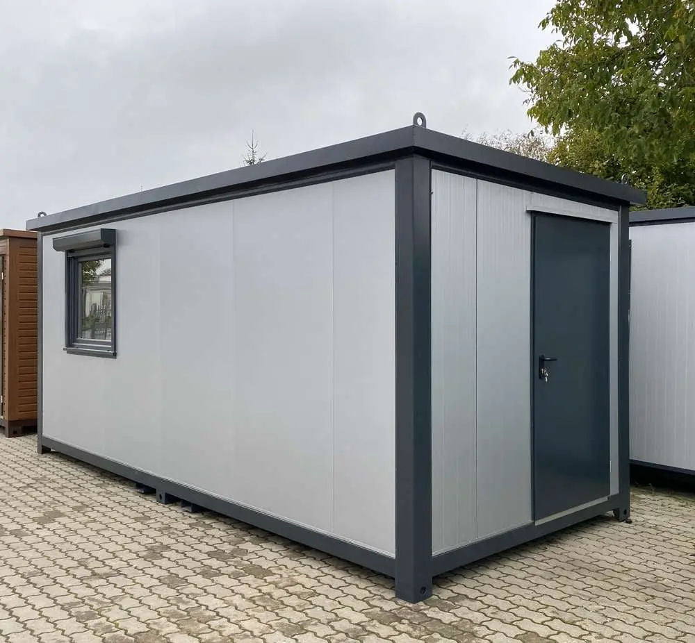 Bürocontainer Mit Rollläden 6×2,40 m Stahlrahmen Isoliert