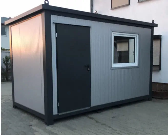Conteneur de bureau 5×2,20 avec sanitaire