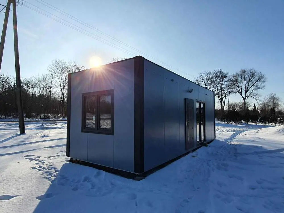 Tromsø Modulares Wohncontainer 3 × 8 m Komfortabler Wohnraum