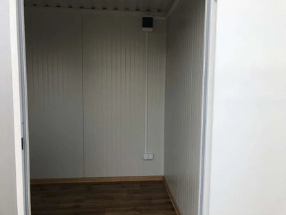 Conteneur de bureau 5×2,20 avec sanitaire