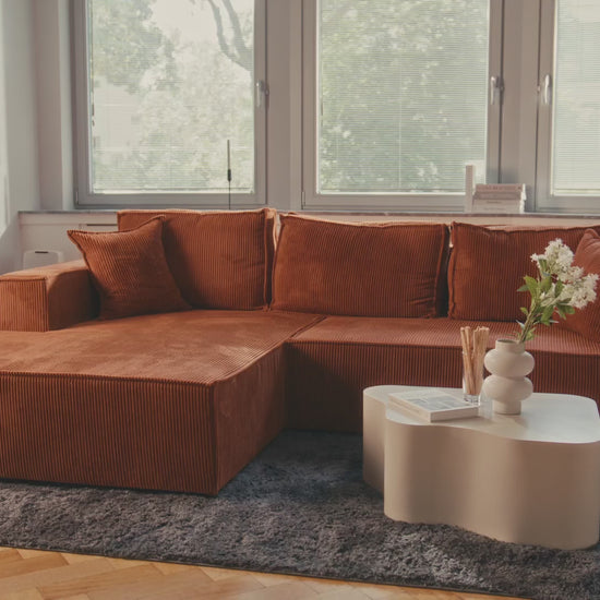 Luxusbetten24 Designer Sofa Verona Cord Breite Ottomane Schlaffunktion