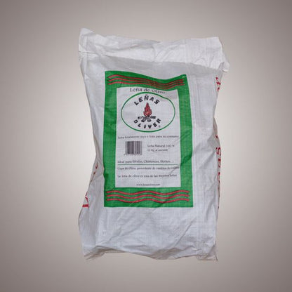 Leña de Olivo 12 kg para Chimenea y Barbacoa