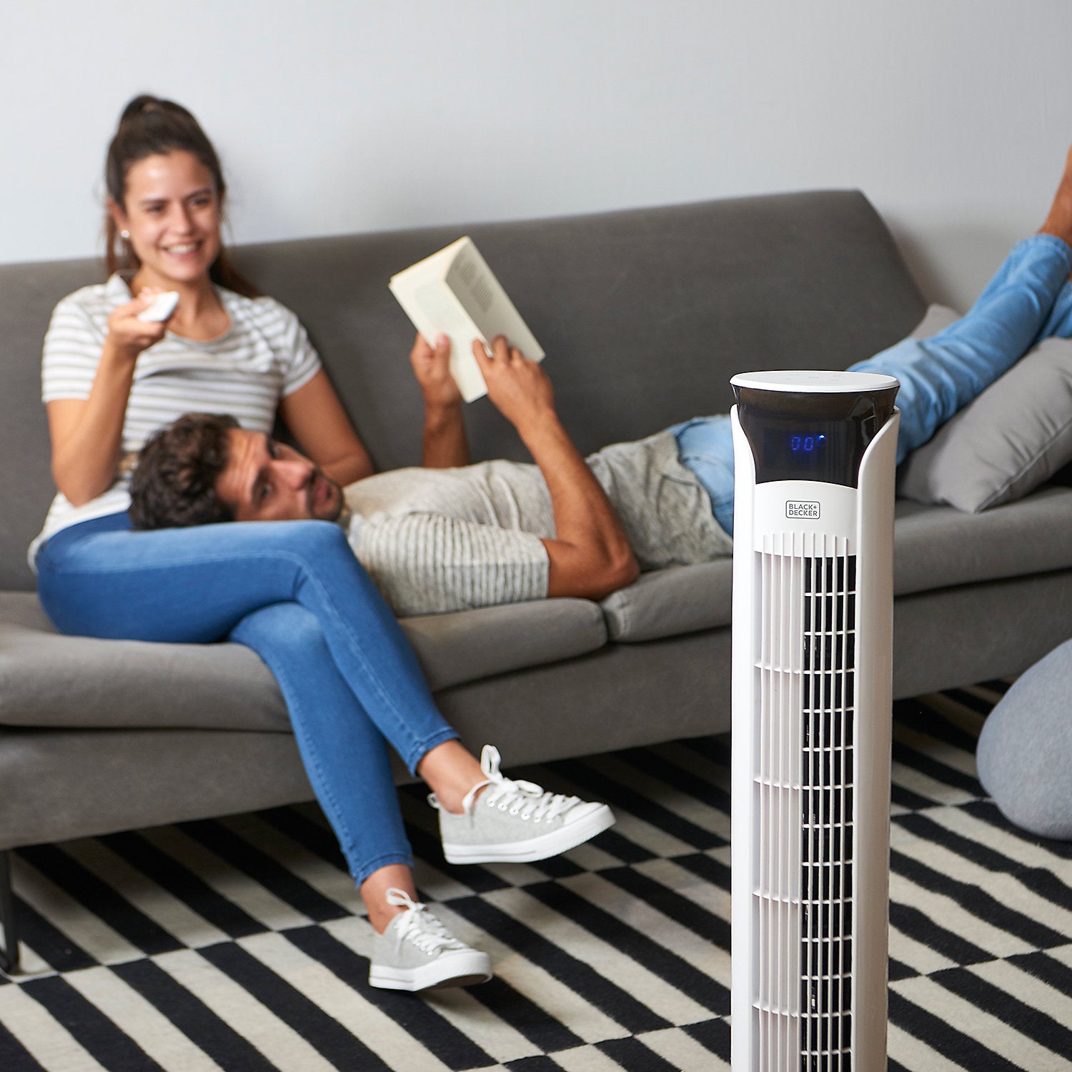 Black & Decker Ventilador de Columna Oscilante 101 cm 45 W Blanco