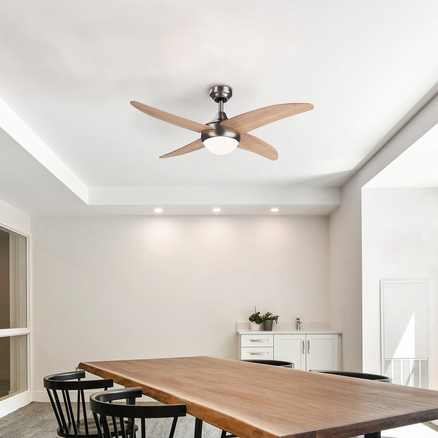 Ventilador De Techo Con Aspas Ligeras Y De Madera