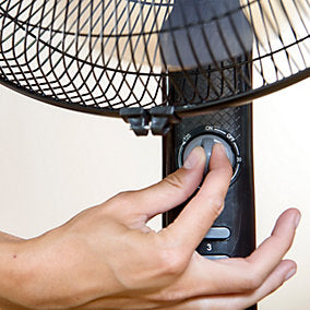 Taurus Alpatec Bergen 16CR Ventilador Pie Negro 40cm 3 Velocidades