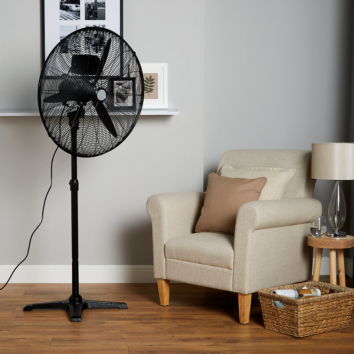 Ventilador de Pie Oscilante Blyss SFSI-600NW2 Altura Regulable Negro